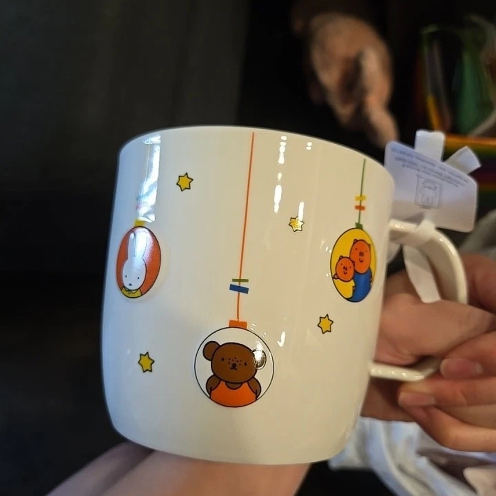 Magenta Miffy Merry Christmas Mug